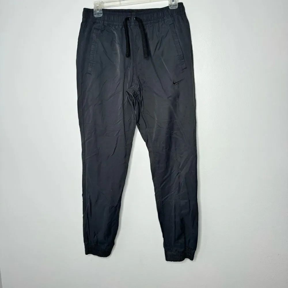 Nike black sweatpants size medium